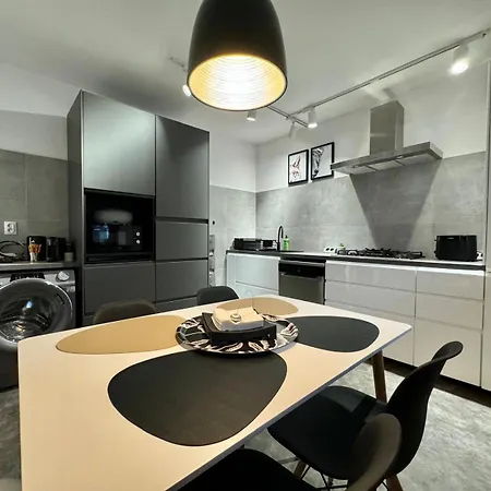 Apartament Na 102 - Z Widokiem Na Skocznie Narciarska, Serwis I Wypozyczalnia Nart Na Miejscu -20Procent Dla Gosci Szczyrk Exterior photo