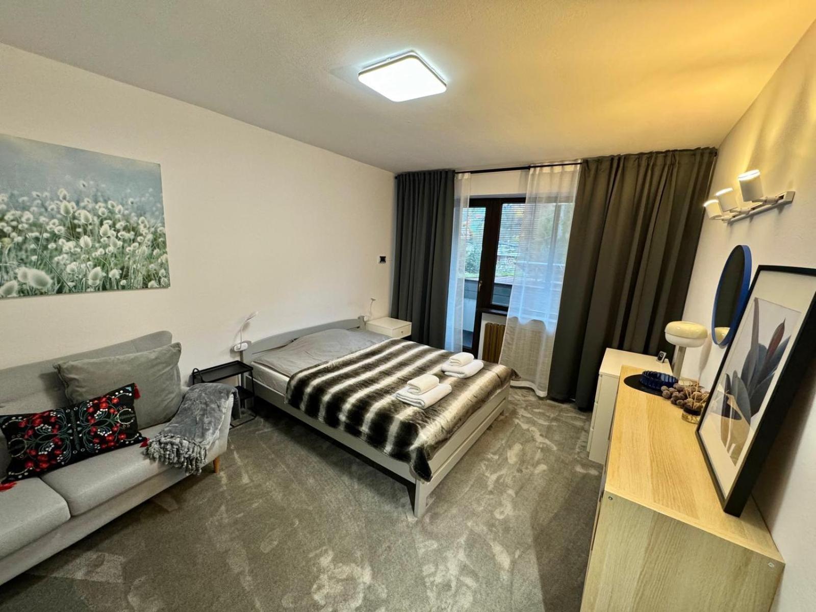Apartment Na 102 - Z Widokiem Na Skocznie Narciarska, Serwis I Wypozyczalnia Nart Na Miejscu -20procent Dla Gosci Szczyrk